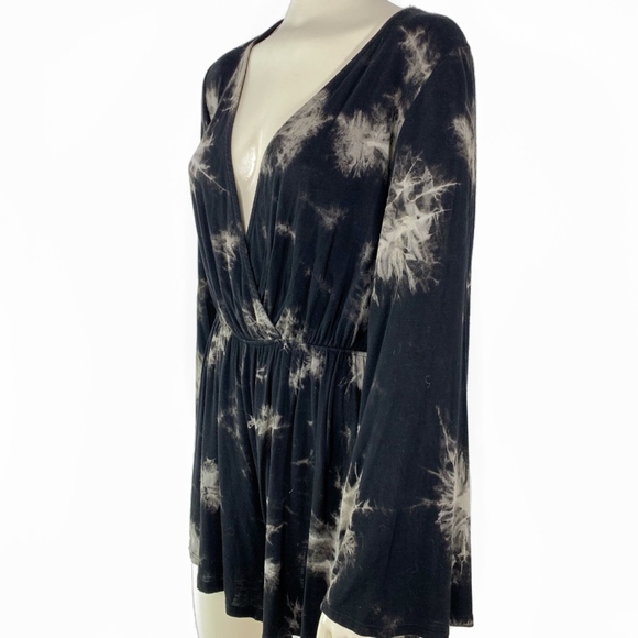 Audrey 3+1 Dresses & Skirts - Audrey 3+1 Tie Dye Romper SZ S